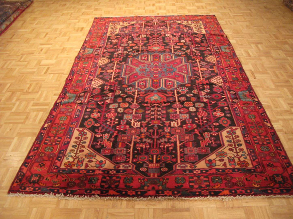 5' 7" x 9' 1" Persian Nahavand Rug image 1