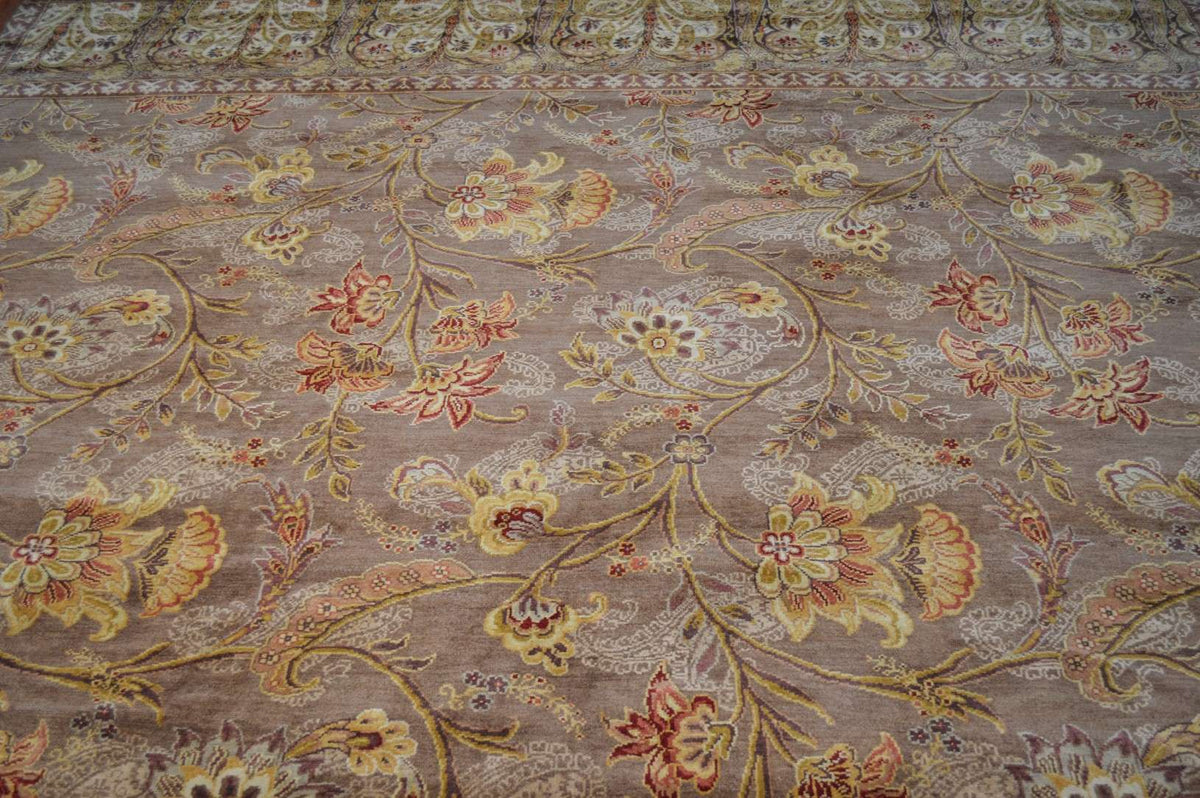 8' 2" x 10' 0" India Sultanabad Rug image 6