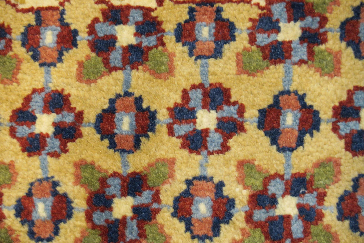 3' 0" x 5' 2" Persian Ardakan Rug image 11