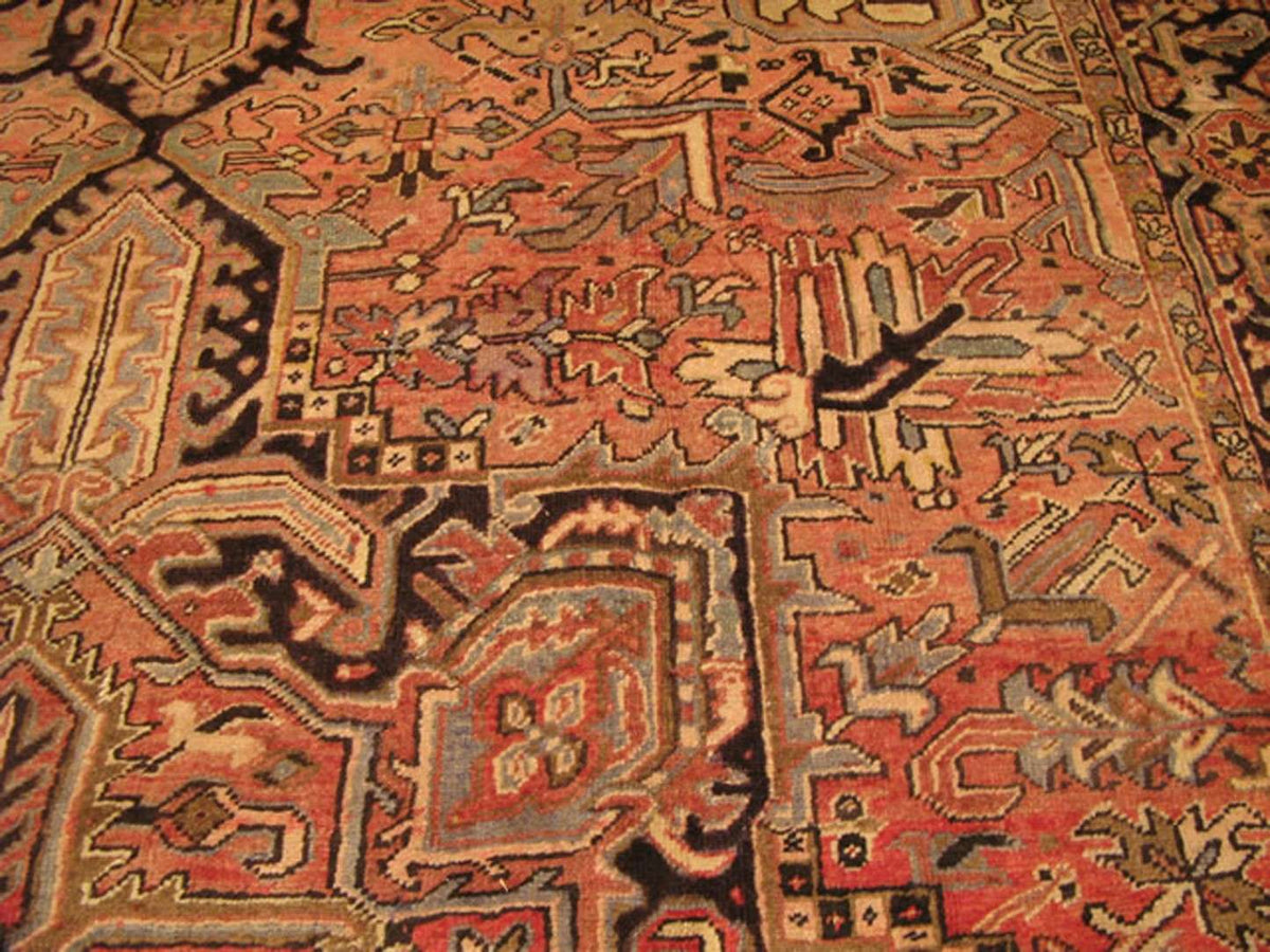 8' 3" x 11' 3" Persian Heriz Rug image 5