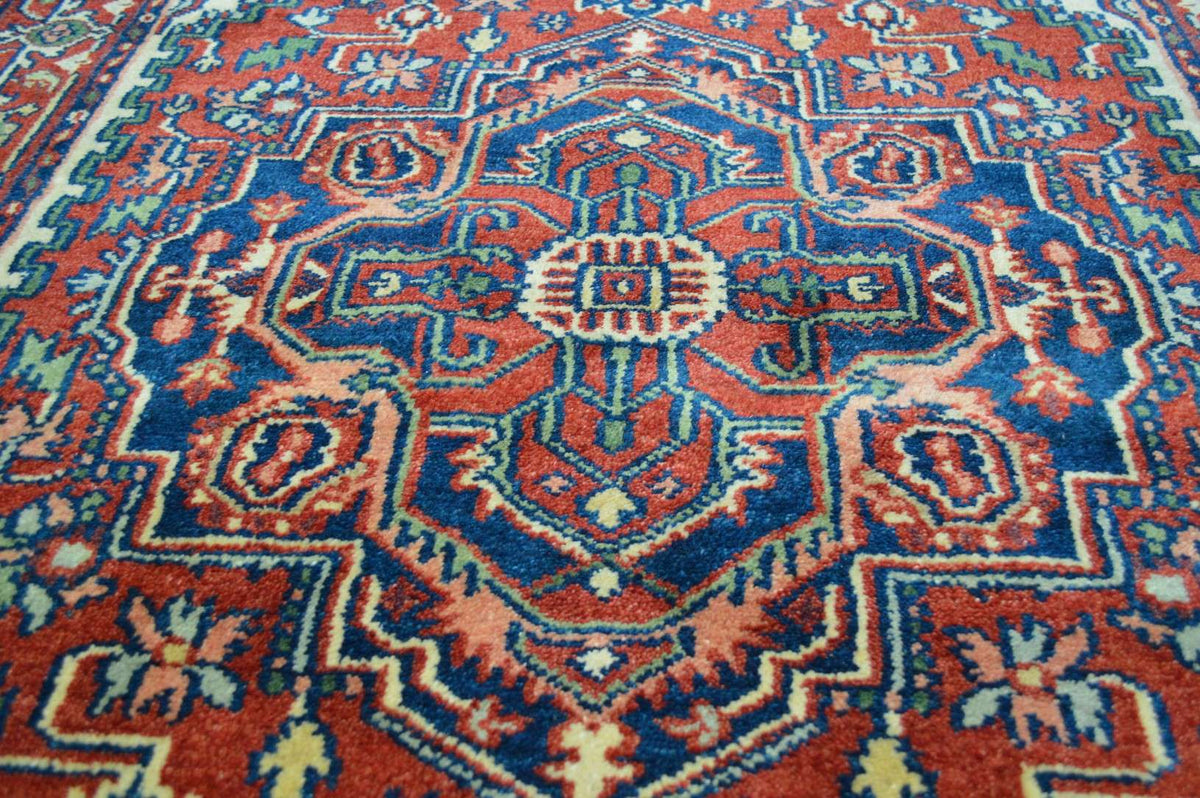 4' 0" x 6' 0" India Serapi Rug image 10