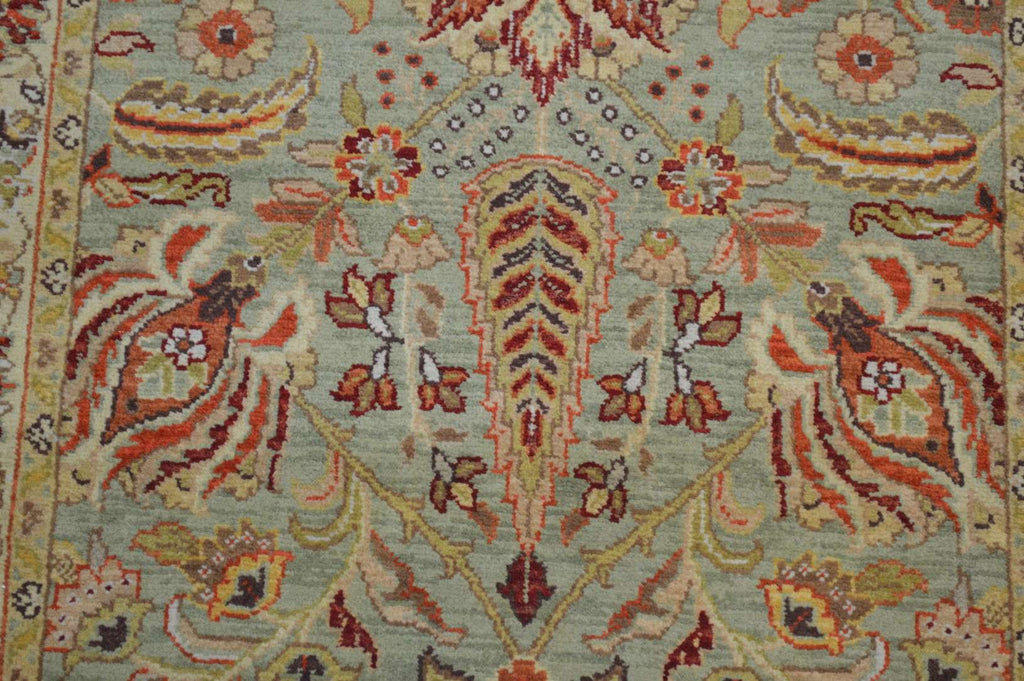 2' 5" x 4' 1" India Agra Rug image 5