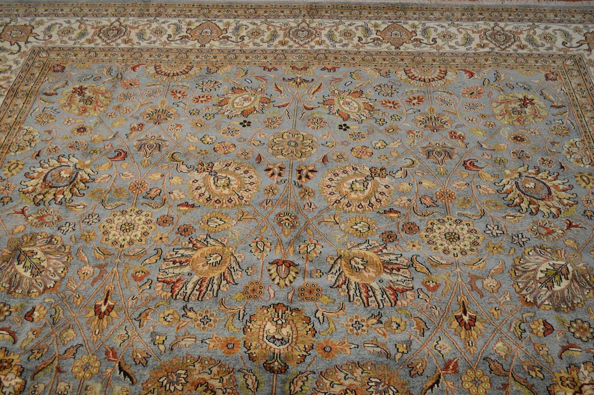 8' 2" x 10' 0" India Agra Rug image 8