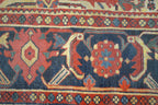 6' 9" x 9' 9" Vintage Mahal Rug image 2