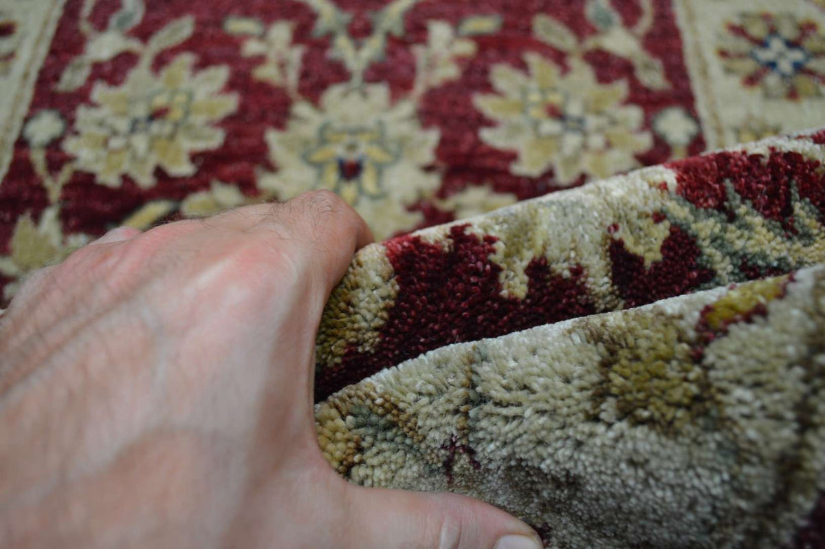 2' 0" x 3' 0" India Peshawar Rug image 9