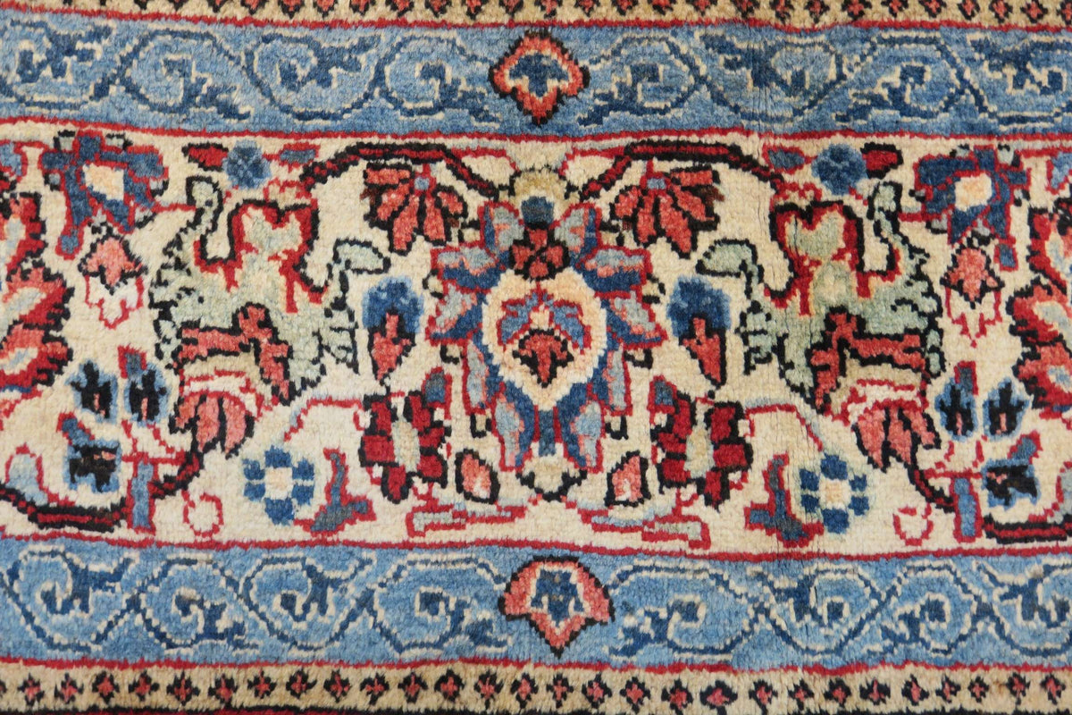 6' 8" x 10' 8" Persian Mahallat Rug image 2