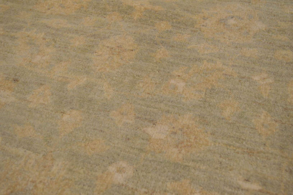 3' 1" x 5' 1" Pakistan Peshawar Rug image 5