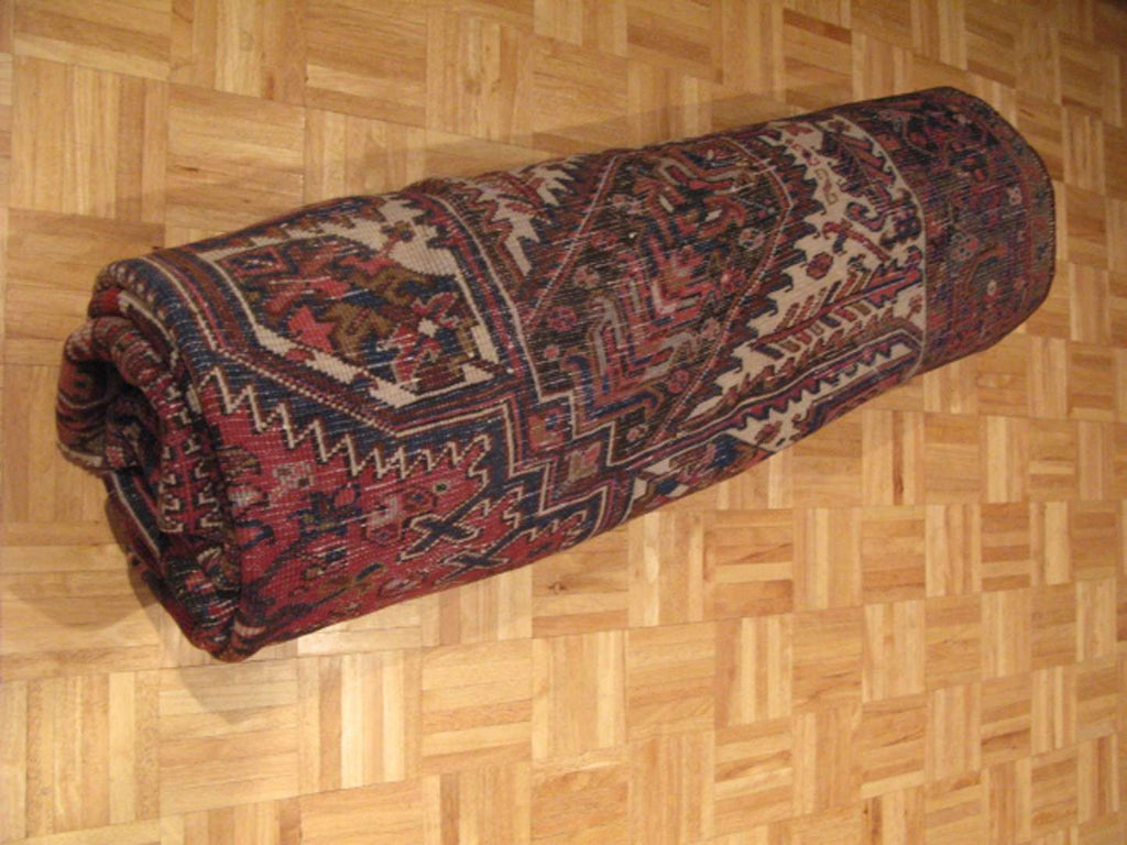 8' 7" x 11' 2" Persian Heriz Rug image 11
