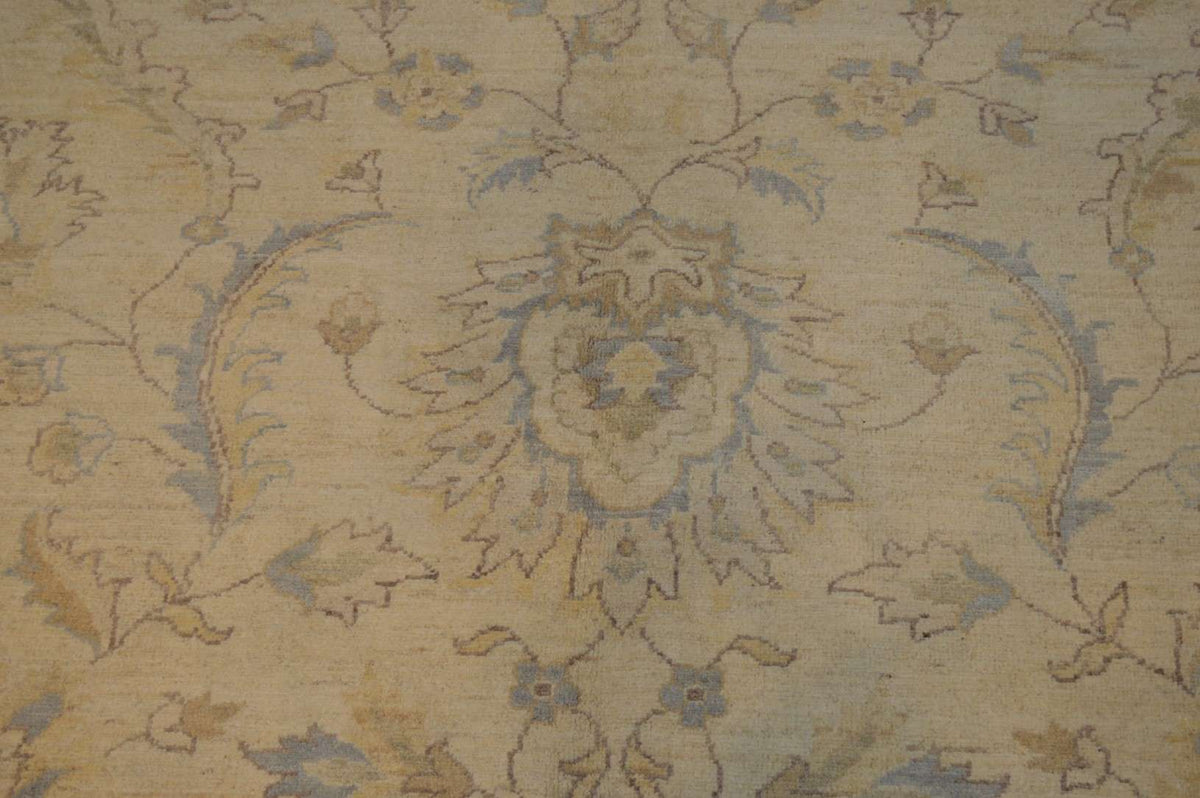 8' 9" x 11' 10" Pakistan Peshawar Rug image 8