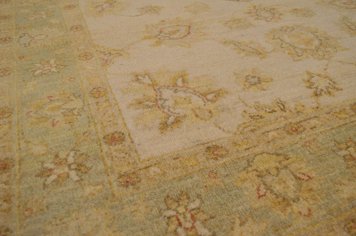 4' 8" x 6' 8" Pakistan Peshawar Rug image 7