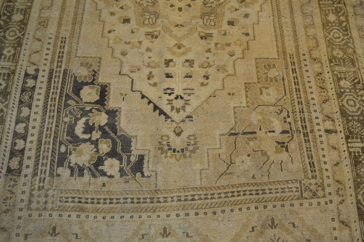 6' 0" x 9' 1" Turkish Oushak Rug image 3