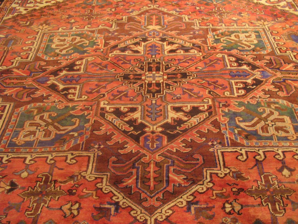 8' 3" x 10' 9" Persian Heriz Rug image 5