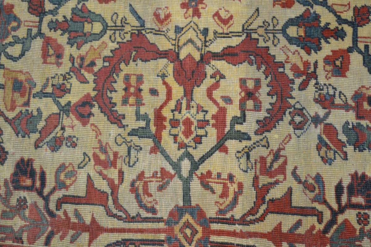 6' 9" x 9' 9" Vintage Mahal Rug image 6