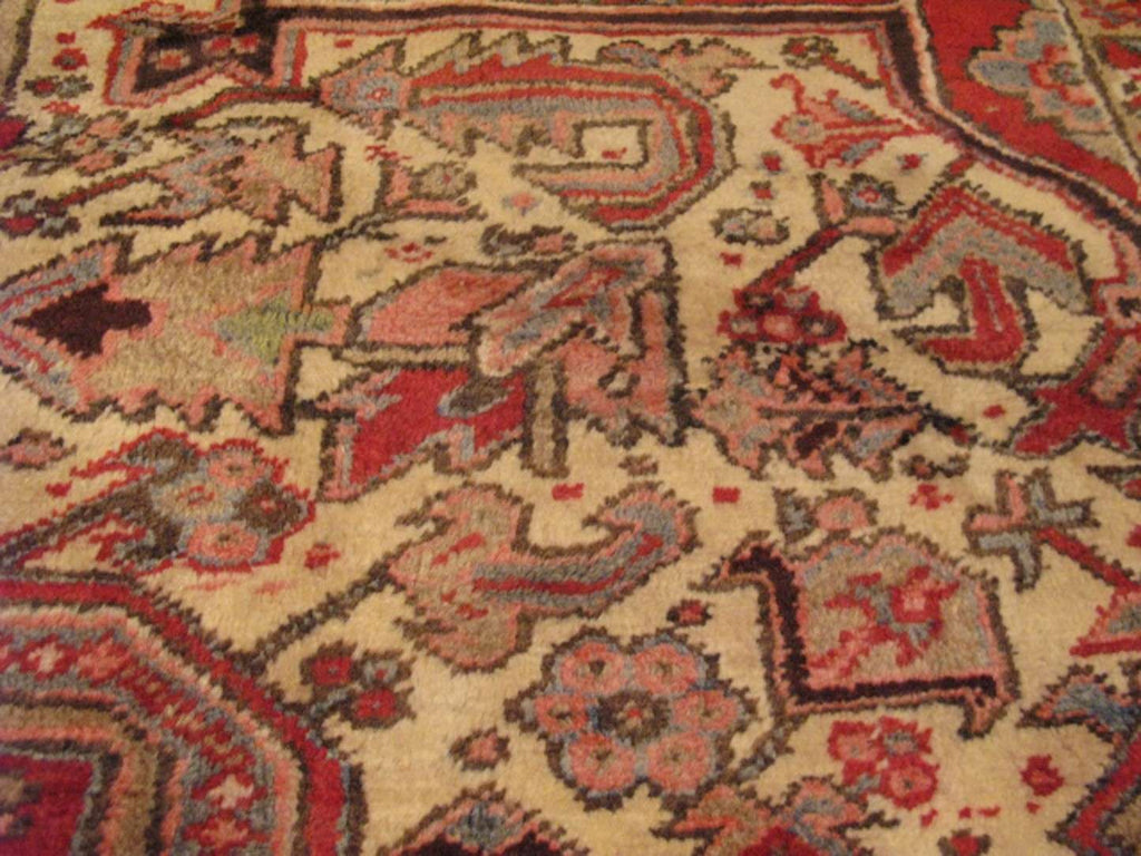 9' 3" x 11' 6" Persian Heriz Rug image 6