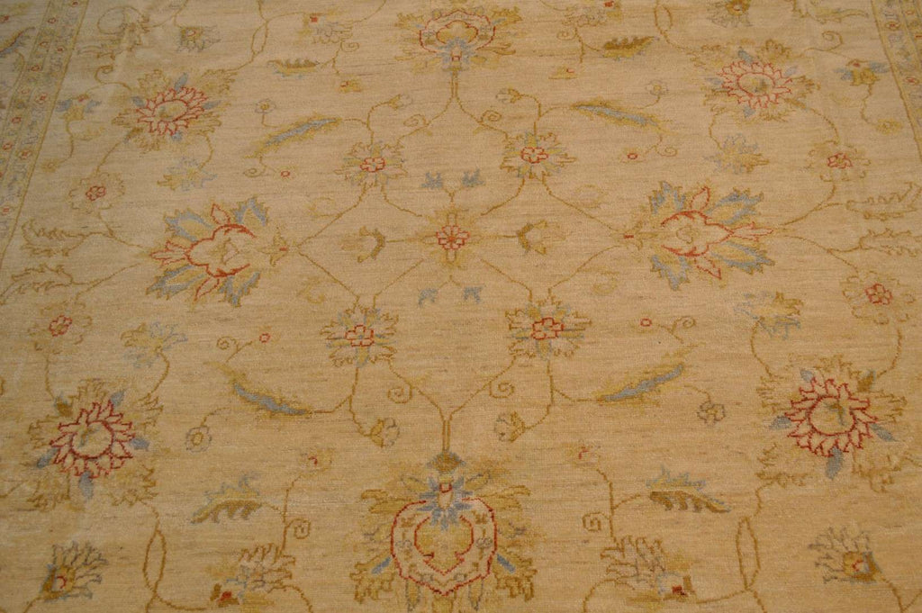 8' 1" x 9' 7" Pakistan Peshawar Rug image 4