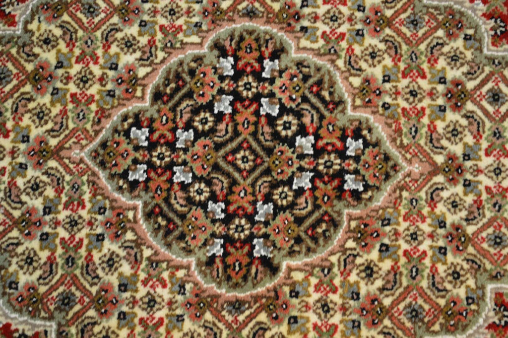 6' 3" x 9' 5" India Tabriz Rug image 2