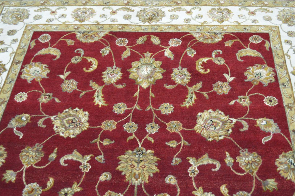 5' 9" x 9' 3" India Tabriz Rug image 2