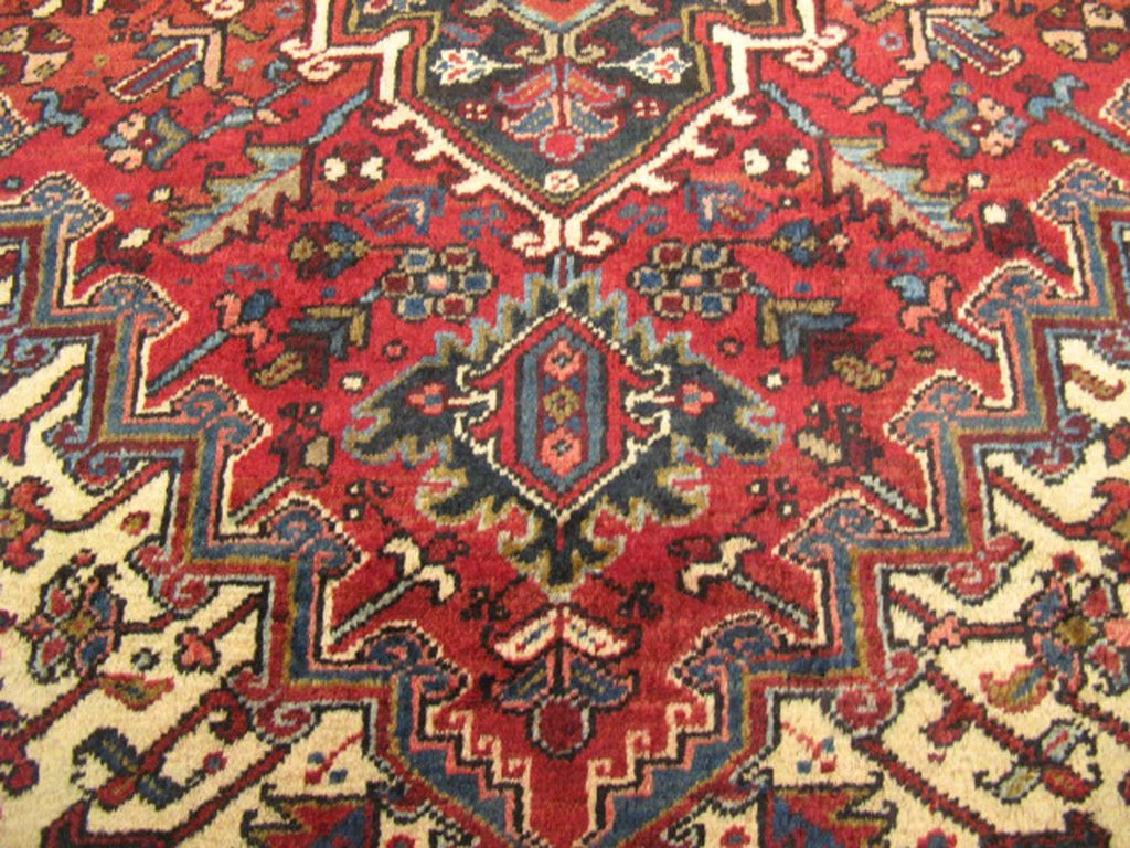 7' 5" x 8' 2" Persian Heriz Rug image 2