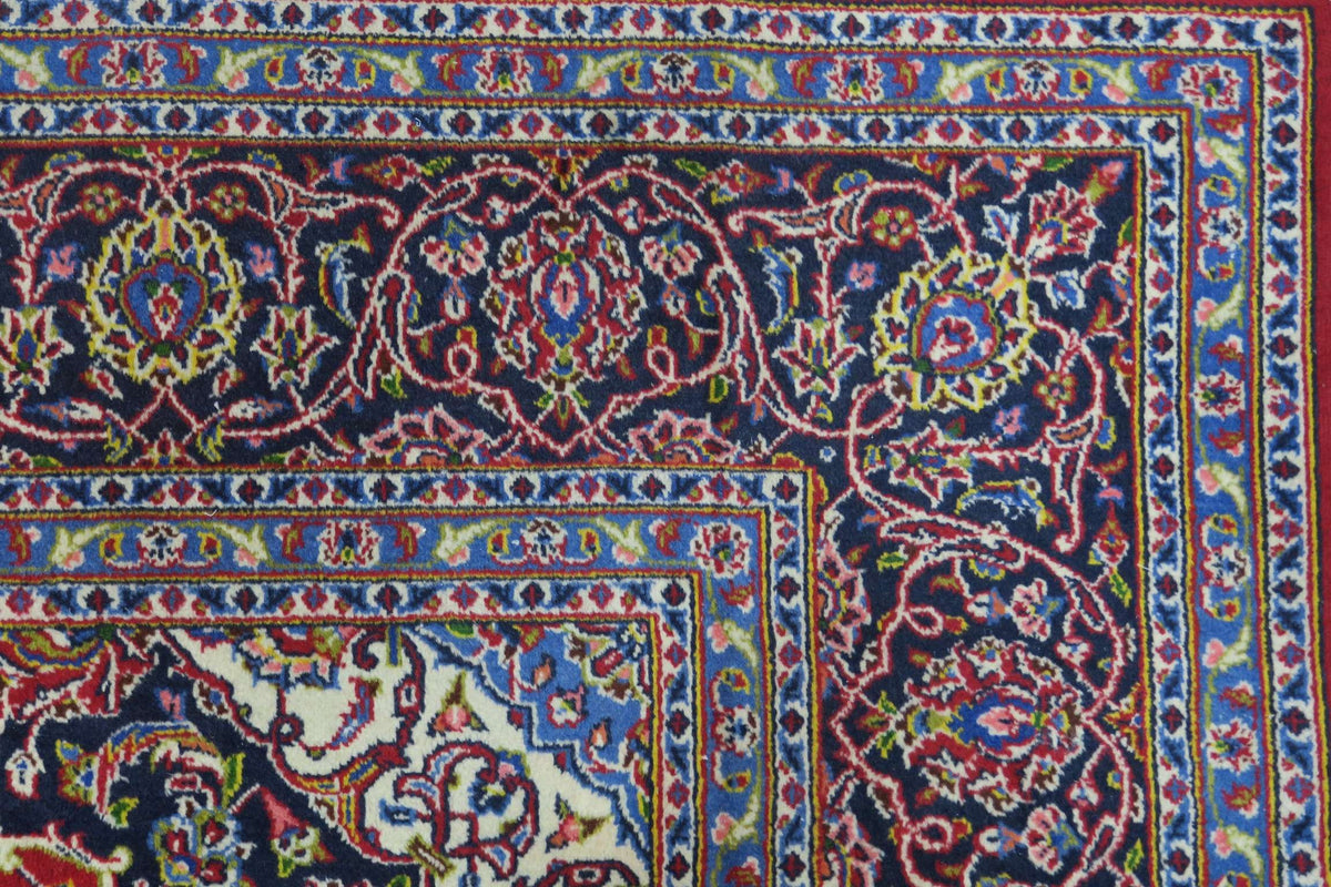 6' 5" x 9' 5" Persian Kashan Rug image 10