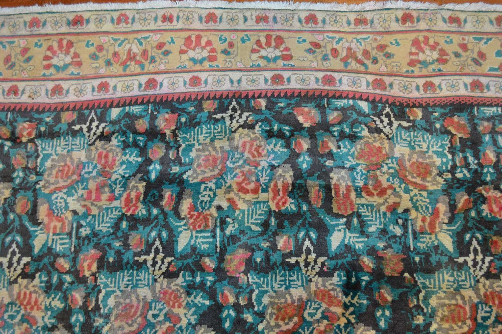 6' 0" x 8' 0" Persian Shiraz Rug image 10