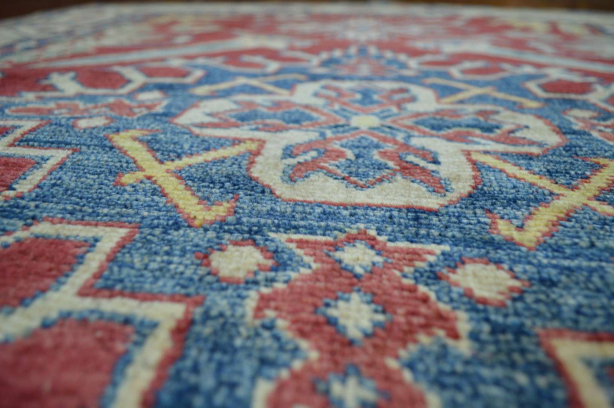 4' 3" x 5' 8" Pakistan Kazak Rug image 5