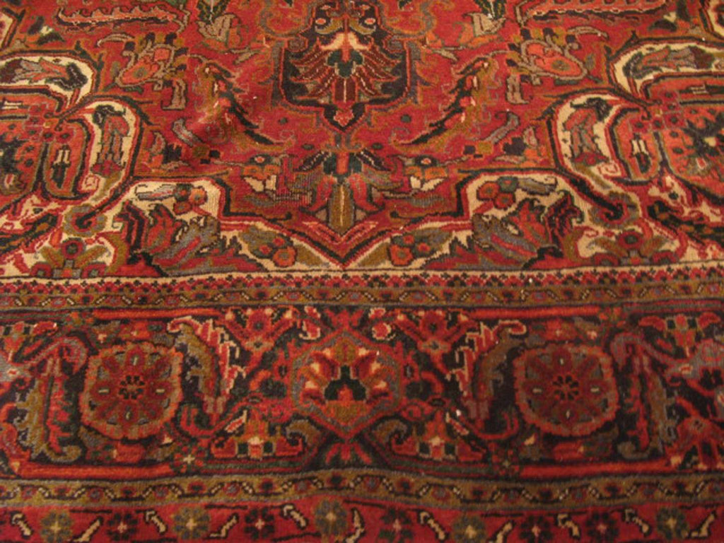 7' 9" x 11' 0" Persian Heriz Rug image 6