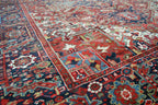 7' 9" x 11' 4" Persian Heriz Rug image 7