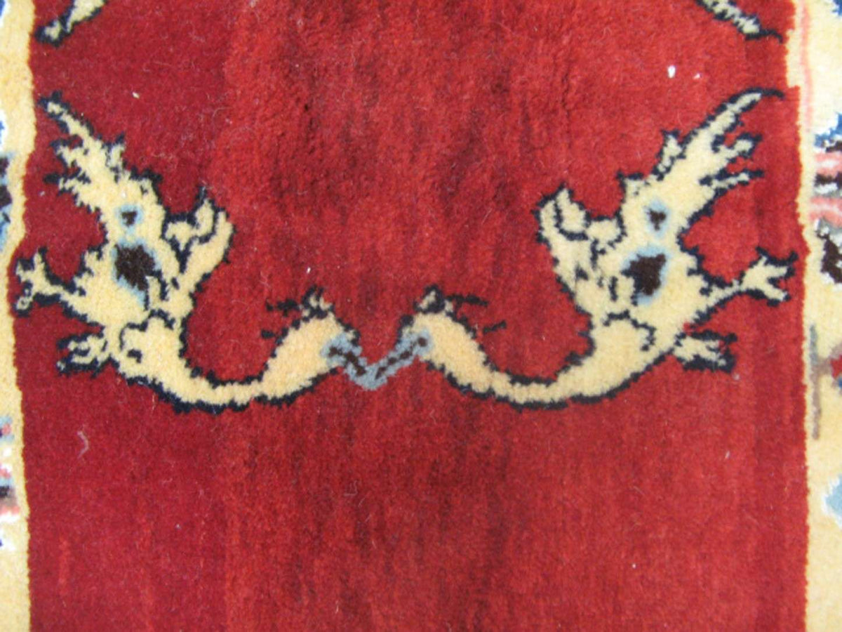 1' 6" x 6' 5" Persian Nain Runner image 2