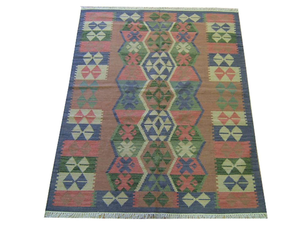 6' 5" x 8' 2" India Kilim Rug image 1