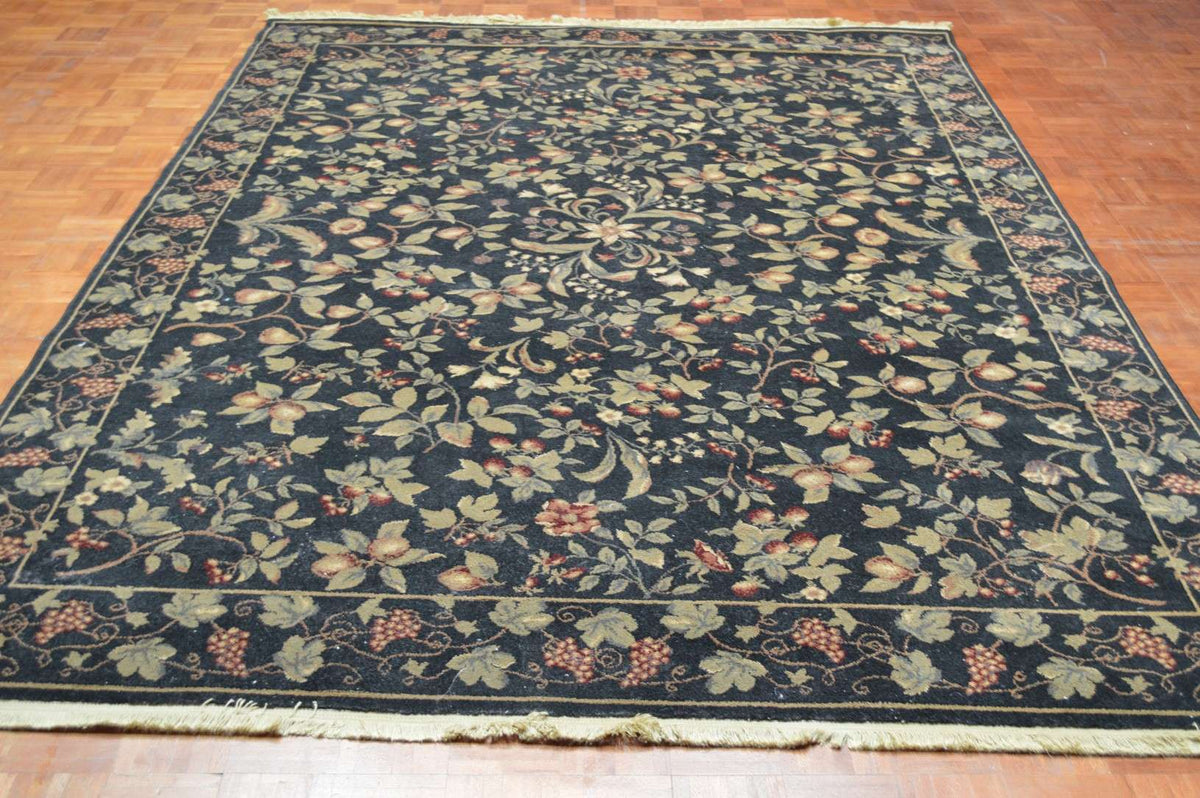 7' 5" x 10' 9" India Contemporary Rug image 1