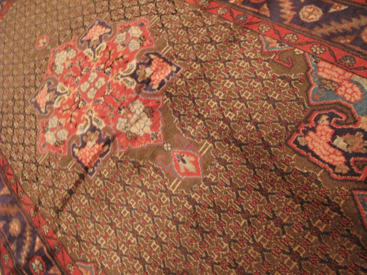 4' 2" x 7' 9" Persian Koliai Rug image 5
