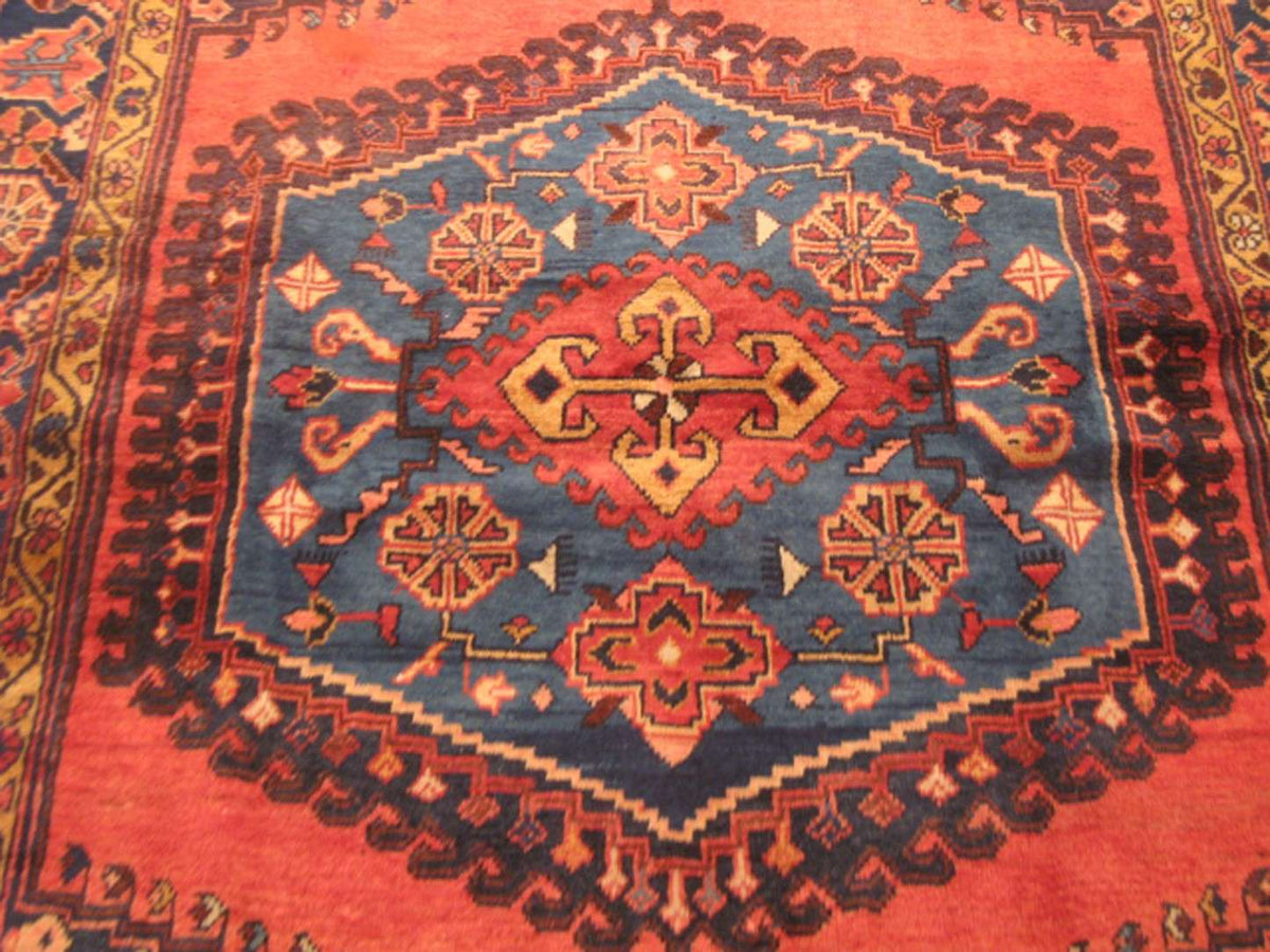 5' 5" x 10' 5" Persian Vis Rug image 8
