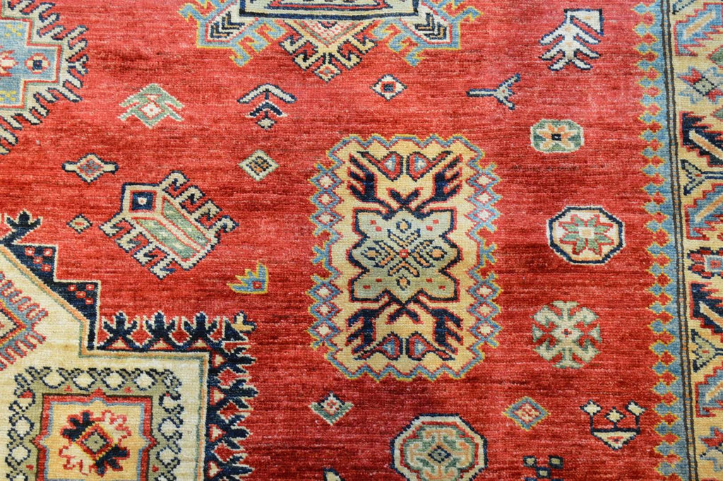 9' 0" x 12' 9" Pakistan Kazak Rug image 5