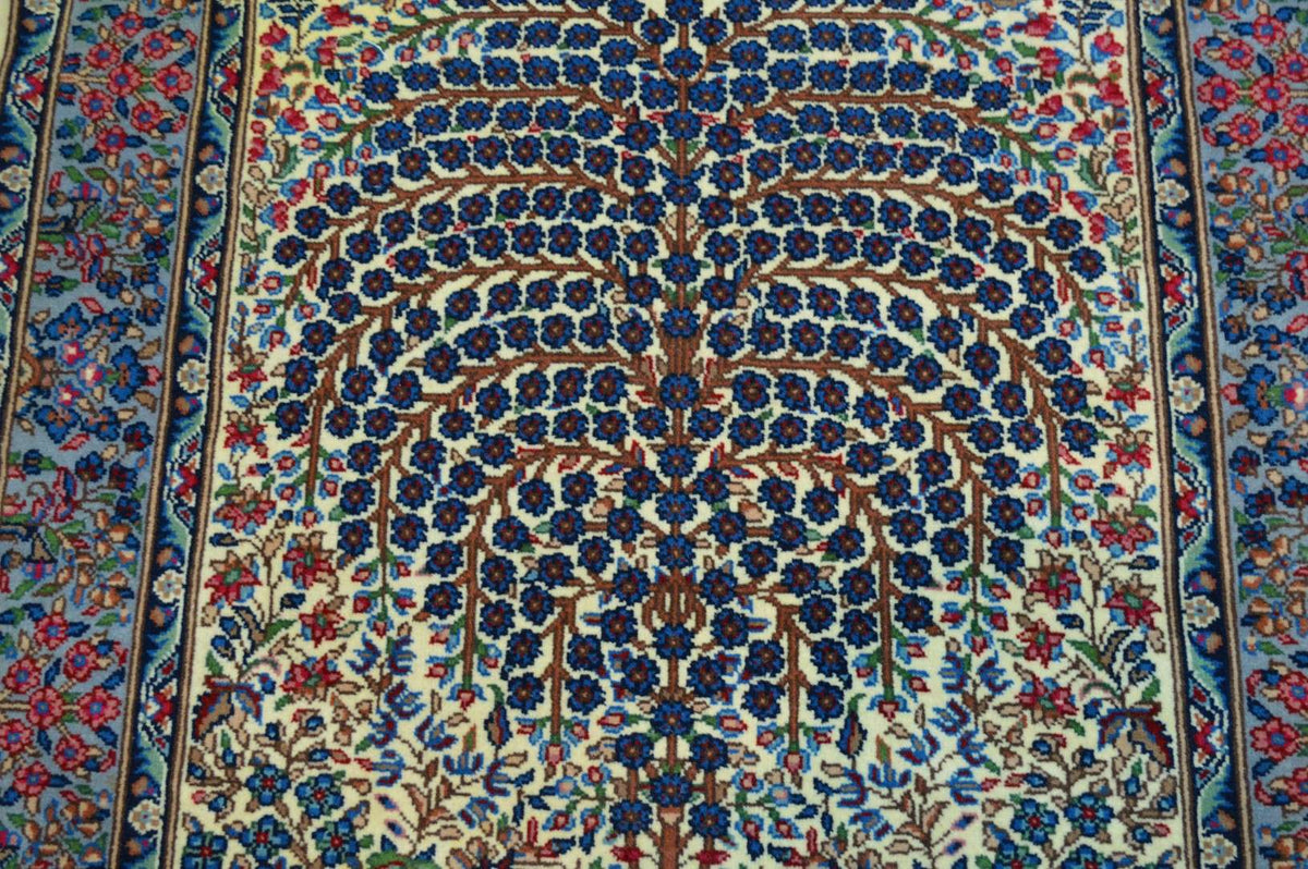 3' 0" x 5' 6" Persian Tabriz Rug image 6