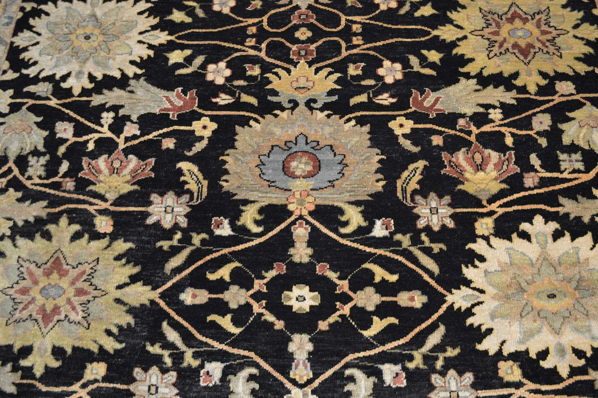 8' 1" x 10' 0" India Mahal Rug image 7