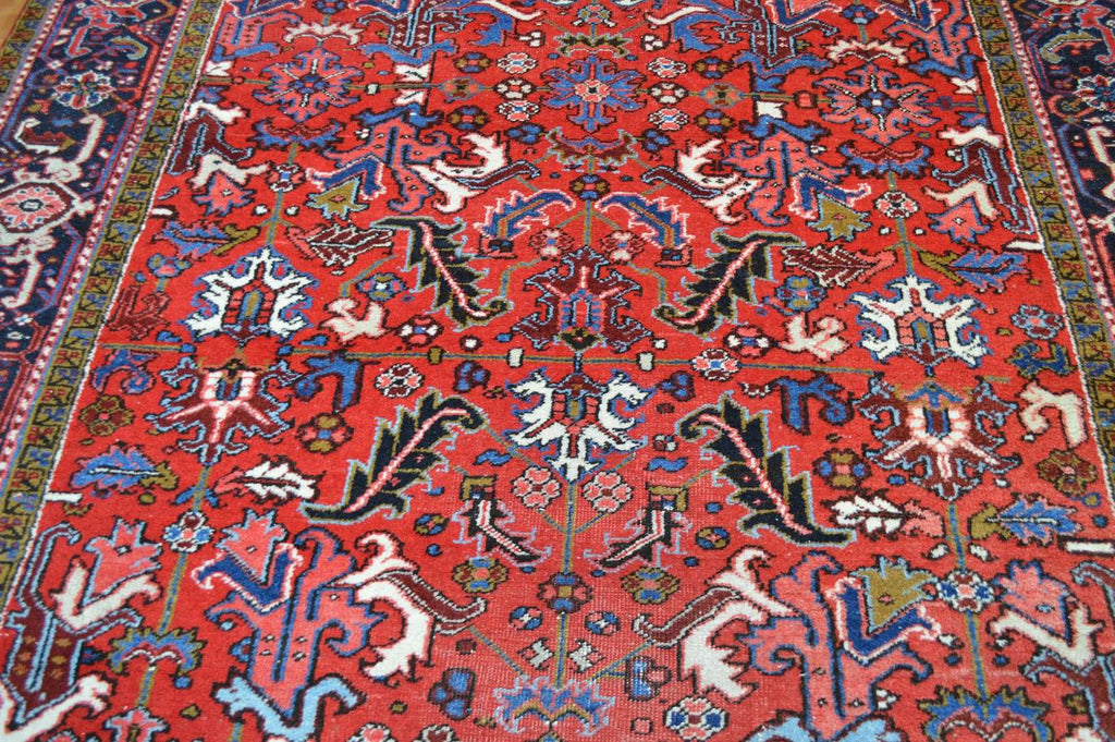 7' 8" x 10' 3" Persian Heriz Rug image 2
