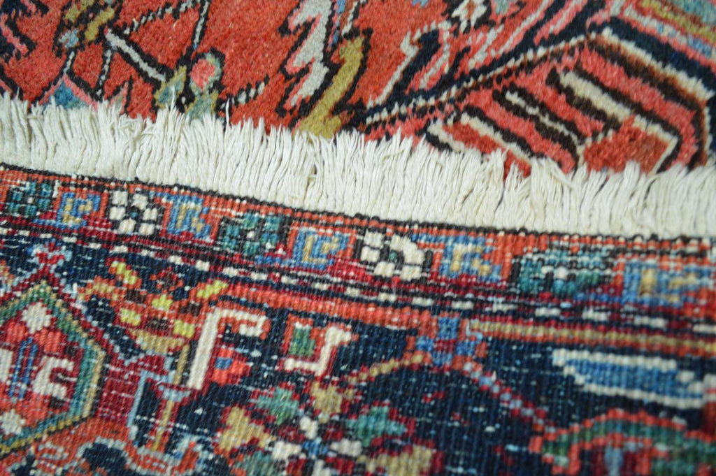 8' 4" x 11' 6" Persian Heriz Rug image 12