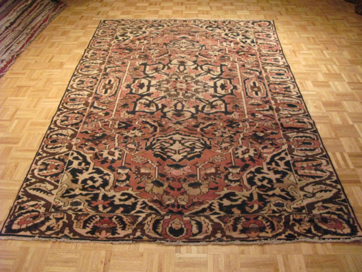 6' 3" x 10' 0" Persian Bakhtiari Rug image 1