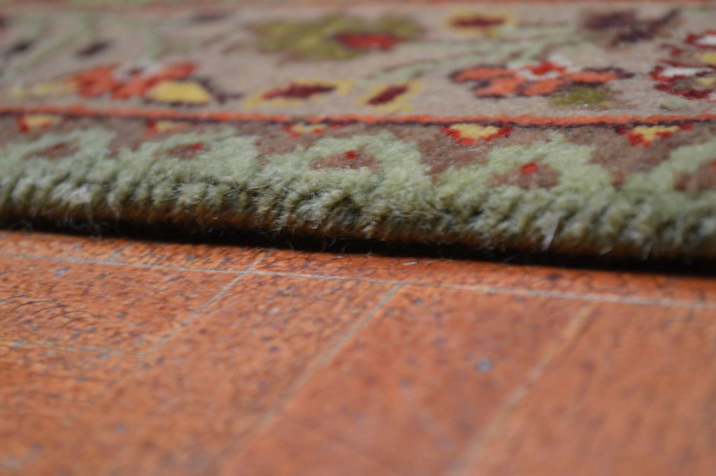 6' 1" x 6' 2" India Agra Square Rug image 10