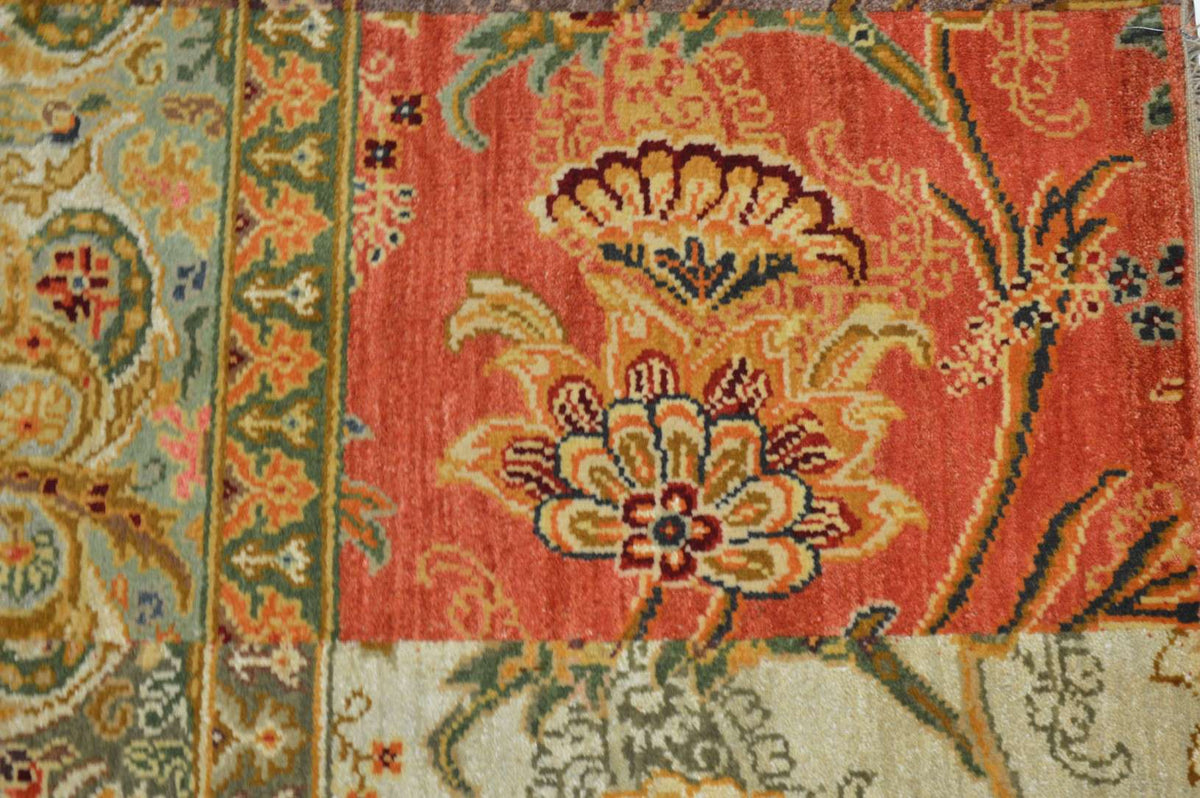 2' 4" x 6' 8" India Agra Runner image 6
