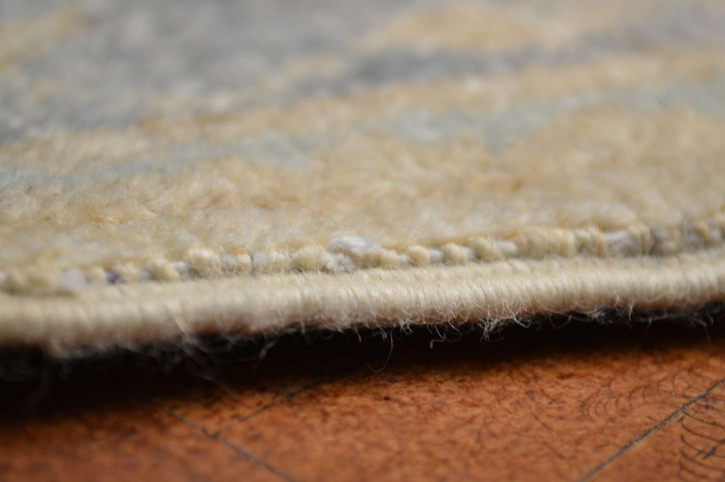 3' 9" x 6' 1" Pakistan Peshawar Rug image 9