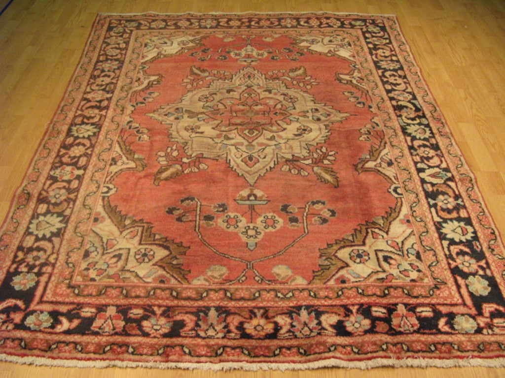 5' 2" x 6' 8" Persian Lilihan Rug image 3