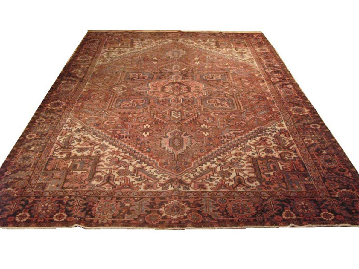 7' 9" x 11' 9" Persian Heriz Rug image 0