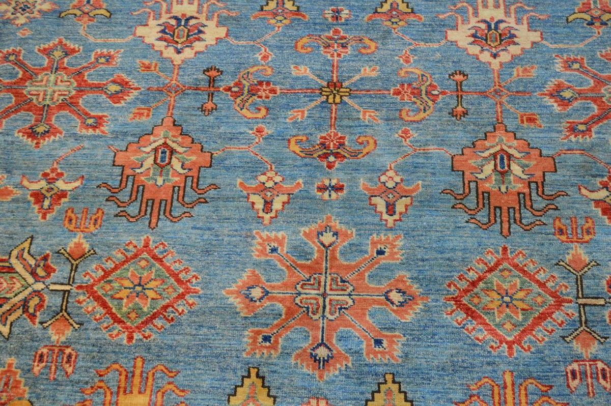 7' 8" x 10' 4" Pakistan Kazak Rug image 4