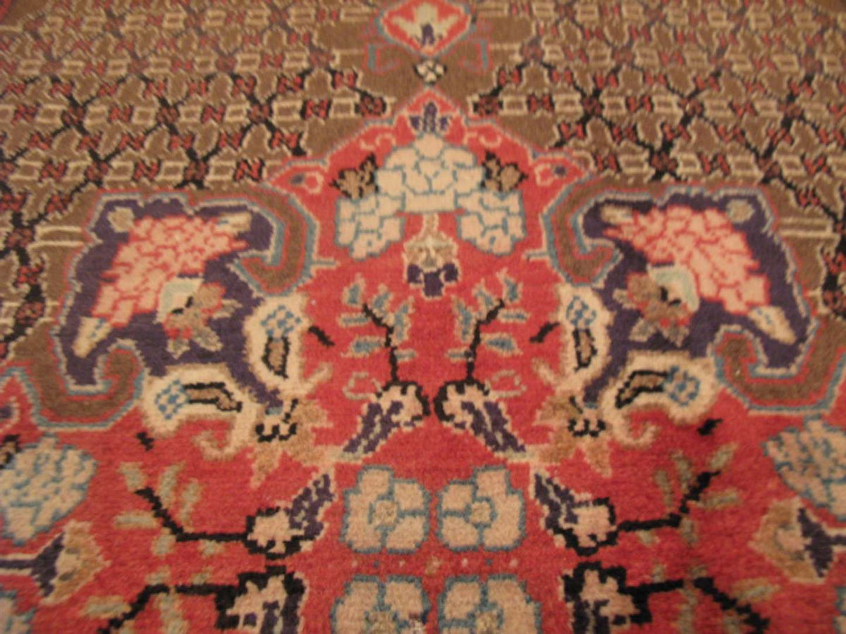 4' 2" x 7' 9" Persian Koliai Rug image 9