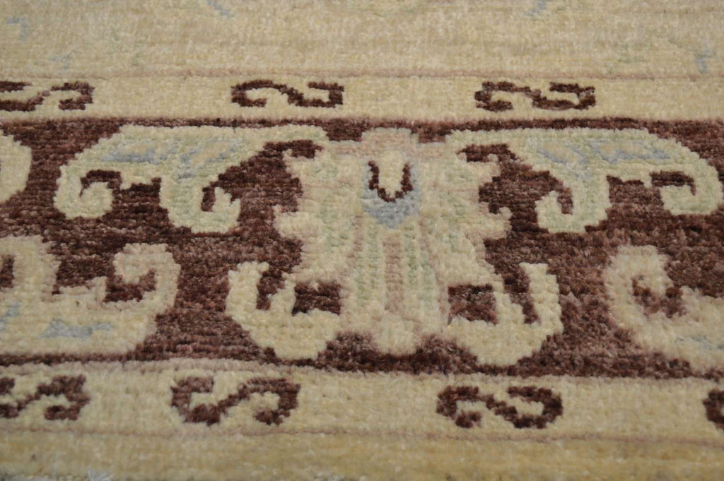 4' 0" x 6' 0" Pakistan Peshawar Rug image 8
