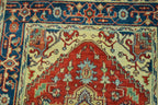 3' 0" x 4' 9" India Serapi Rug image 10