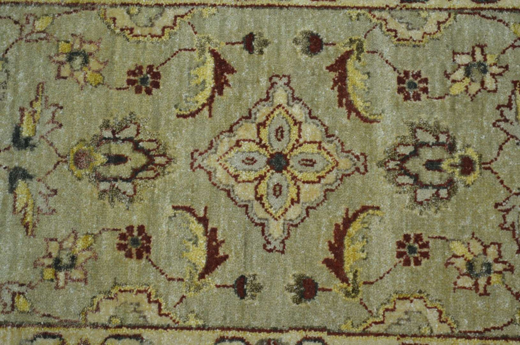 2' 0" x 3' 0" India Peshawar Rug image 3