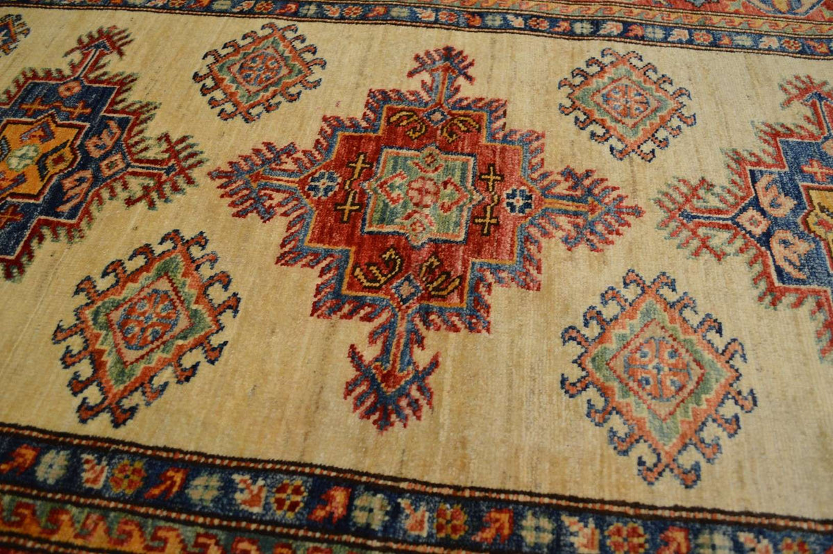 3' 5" x 5' 0" Pakistan Kazak Rug image 4