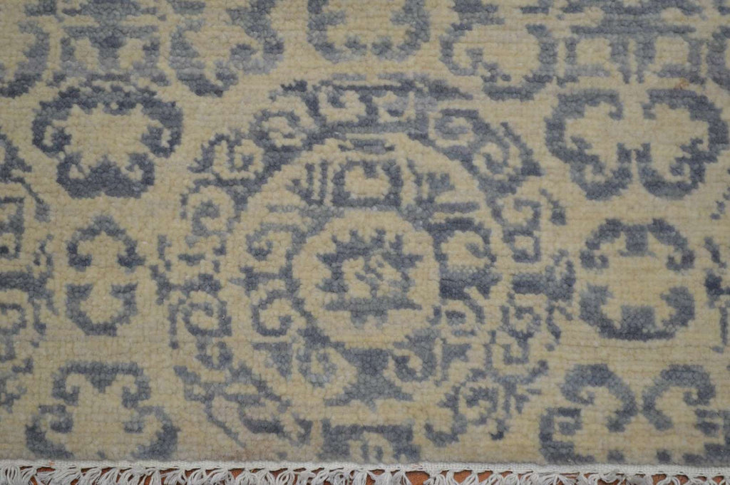 8' 1" x 9' 9" Tibetan Transitional Rug image 3